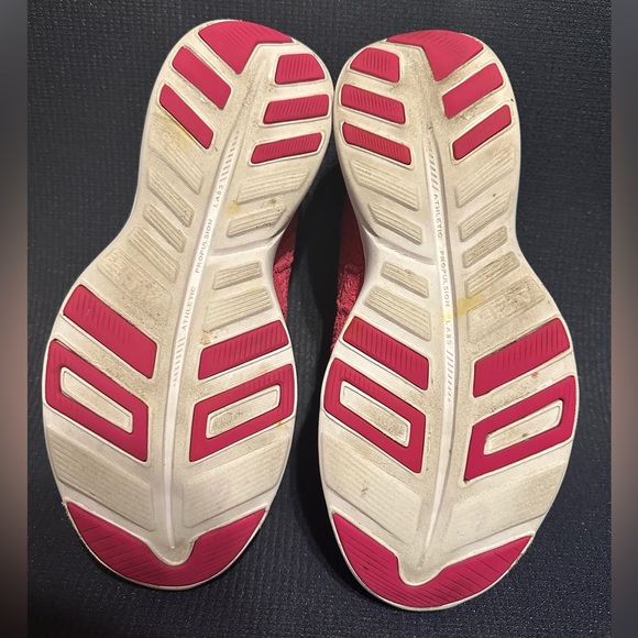 APL Women’s Techloom Phantom Running Shoe in Fusion Pink - Picture 8 of 10